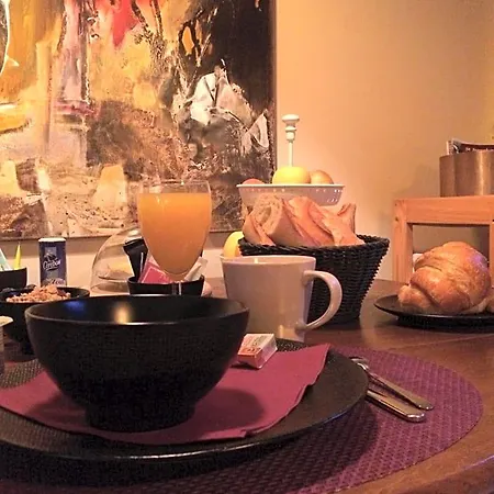 Les Sittelles De Bamboche Bed & Breakfast 3*
